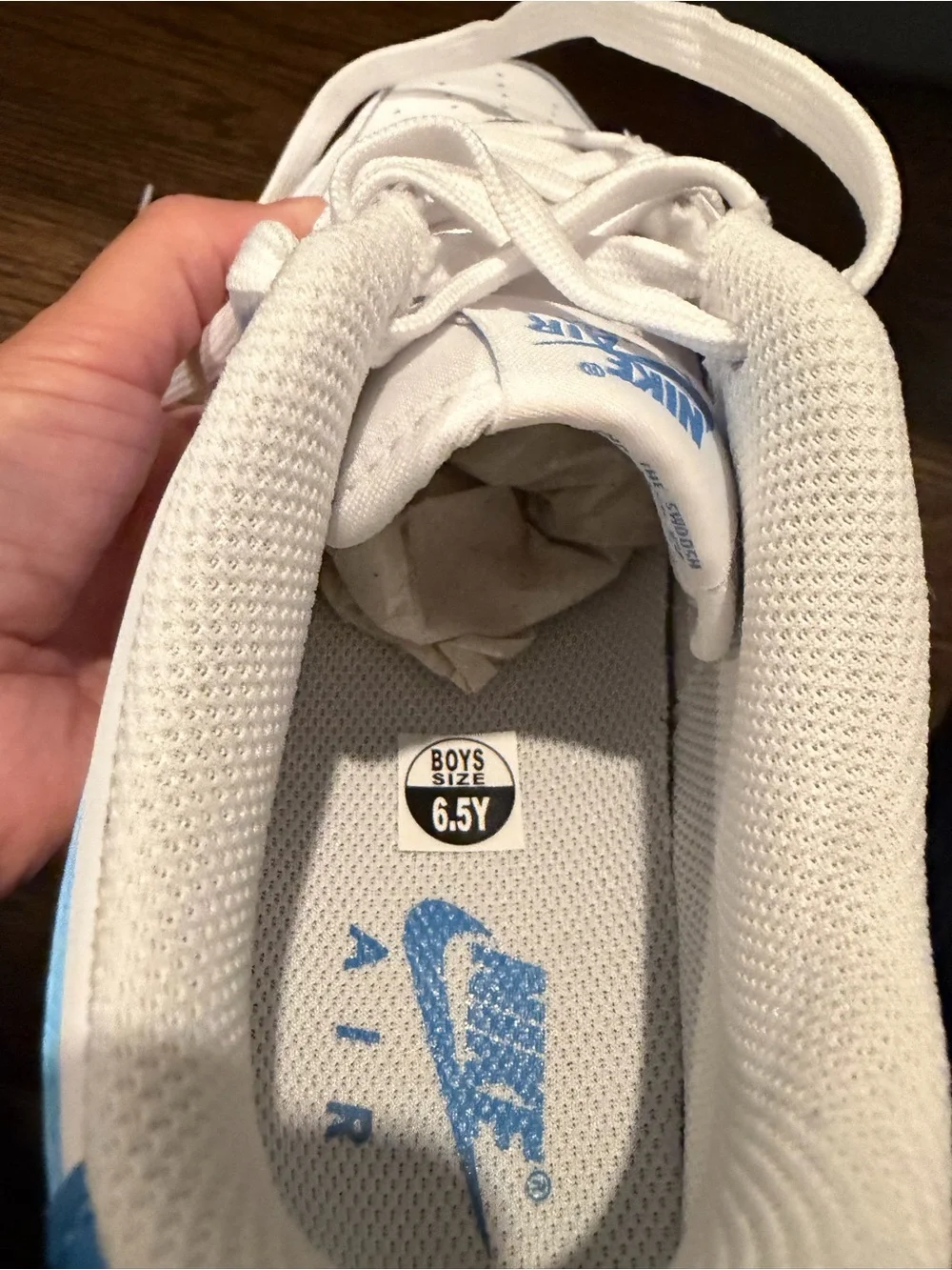 Nike youth low
